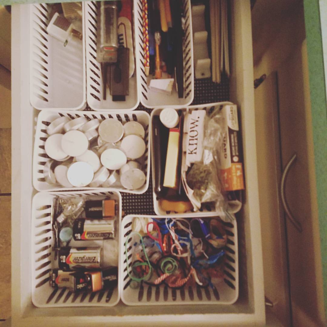 Dana Croy, Feng Shui Mama, The Junk Drawer, 11 Weeks to a Clean and Organized Life